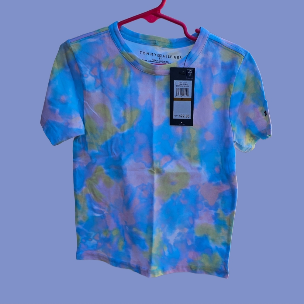 NWT sz 3T t shirt